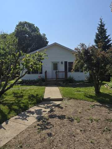 243 Washington Street, Litchfield, MI 49252