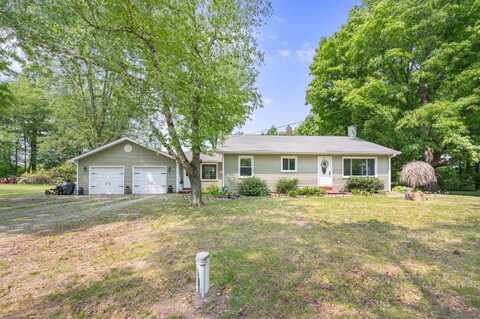 5776 S Grandview HWY, Harrietta, MI 49638
