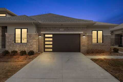 7479 Gramercy Circle, West Bloomfield, MI 48322