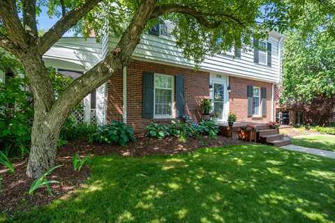 770 Bloomfield Boulevard, Jackson, MI 49203
