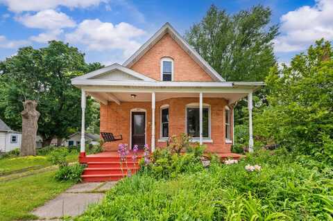 920 Wisconsin Avenue, Saint Joseph, MI 49085