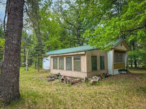 S Black Cherry, Baldwin, MI 49304