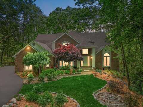 3427 E Dobson Place, Ann Arbor, MI 48105