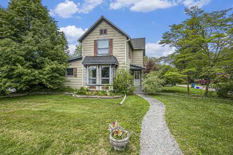 351 E Cherry Street, Fremont, MI 49412