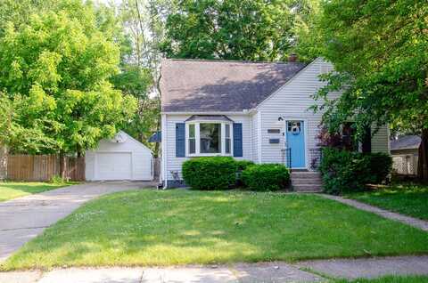 1506 Cambridge Drive, Kalamazoo, MI 49001