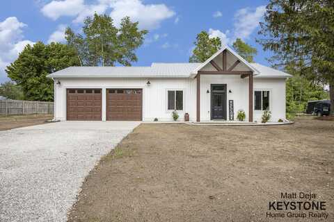 11012 Riverview Drive, Big Rapids, MI 49307