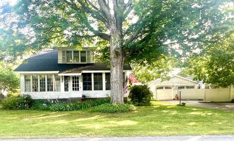 7620 Fase Street SE, Ada, MI 49301