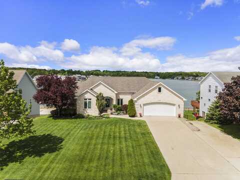 9077 24th Avenue, Jenison, MI 49428