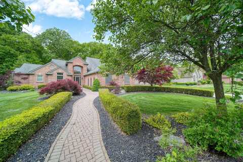2349 River Woods Drive N, Canton, MI 48188