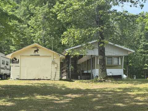 5859 N Utter Road, Irons, MI 49644