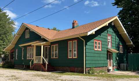 106 E Mechanic Street, Yale, MI 48097