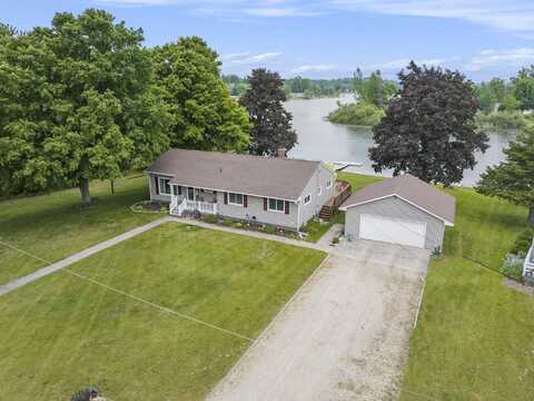 13278 W Stanton Road, Trufant, MI 49347