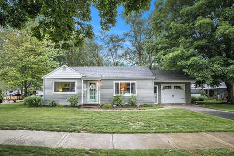 1028 Dahlia Avenue, Wayland, MI 49348