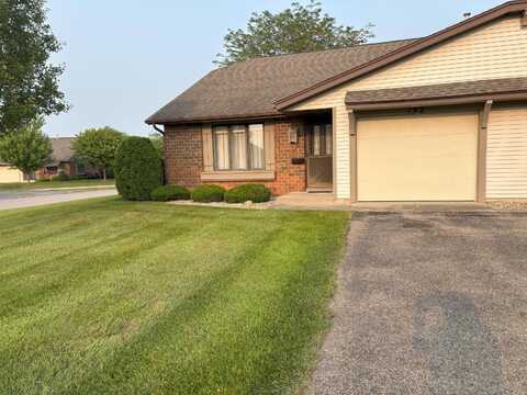 152 S Zeeland Parkway, Zeeland, MI 49464