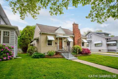 931 Franklin Avenue, Grand Haven, MI 49417