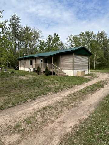 11698 N Astor Road N, Irons, MI 49644
