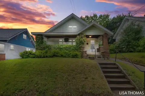 639 College Avenue NE, Grand Rapids, MI 49503