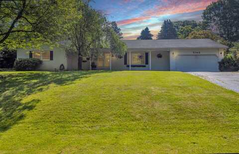 5345 Squires Manor Road Road, Jackson, MI 49201