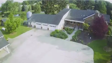 17787 Indian Prairie Road, White Pigeon, MI 49099