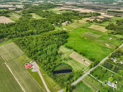 438 E Snow Road, Baroda, MI 49101