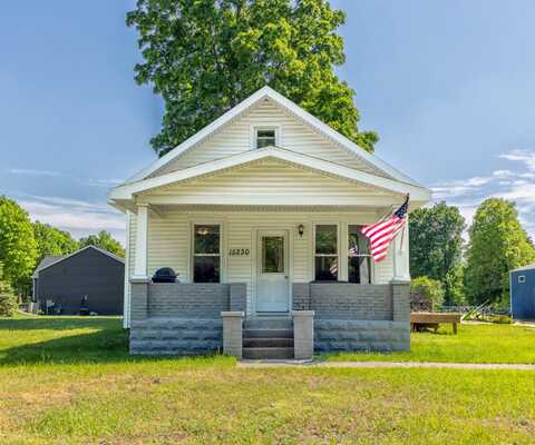15230 Lincoln Street, Grand Haven, MI 49417