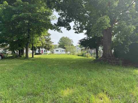 405 E Fairview Avenue, South Bend, IN 46614