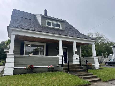 1302 Linden Avenue, South Bend, IN 46628