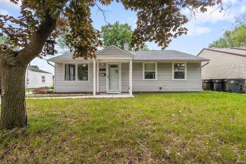 552 Manchester Drive, South Bend, IN 46615