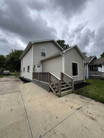 108 Jasper Street, Aurora, MO 65605