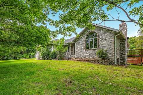 185 Petunia Lane, Clever, MO 65631