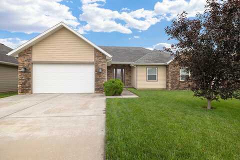 3117 N Albertha Avenue, Springfield, MO 65803
