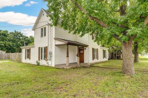 902 S Hickory Street, Mount Vernon, MO 65712