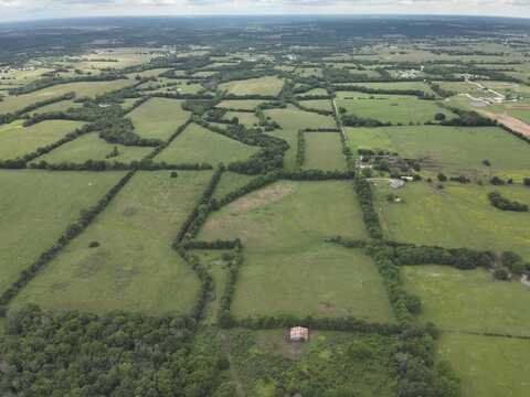 003 E 500 Road, Bolivar, MO 65613