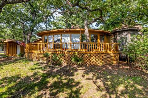 25 Capulet Lane, Kimberling City, MO 65686