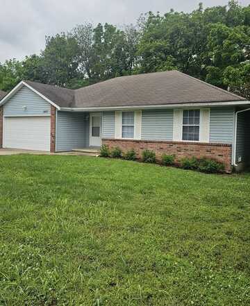 3807 S Leawood Avenue, Springfield, MO 65807