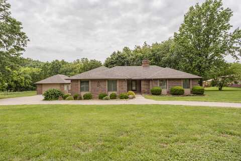 175 Covered Bridge Drive, Ozark, MO 65721