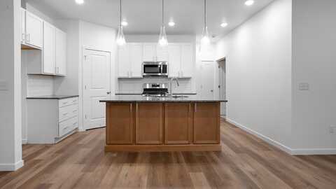 2508 W Pigeon Drive, Ozark, MO 65721