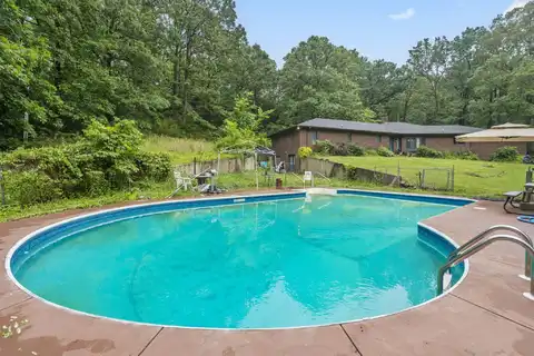 401 Honeysuckle Drive, Marshfield, MO 65706