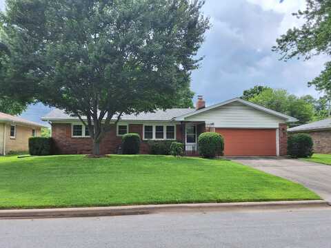 3551 N Rogers Avenue, Springfield, MO 65803