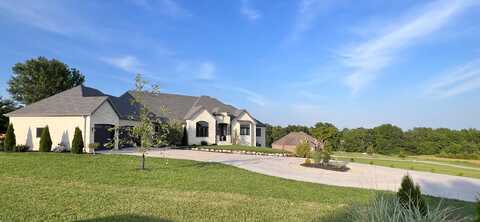1190 N Elmhurst Road, Springfield, MO 65802