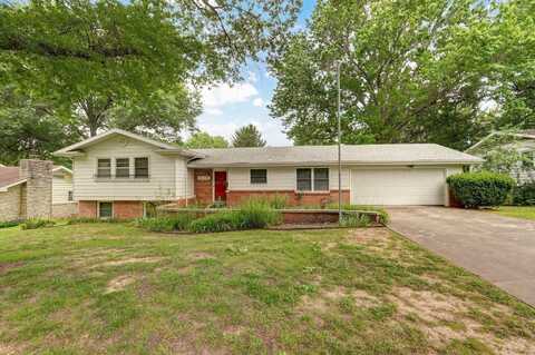 2230 E Barataria Street, Springfield, MO 65804