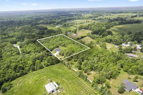 427 N Maynard Road, Nixa, MO 65714
