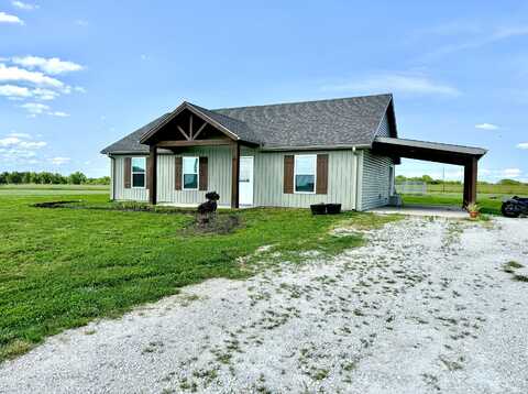 13447 E 1424 Road, Stockton, MO 65785