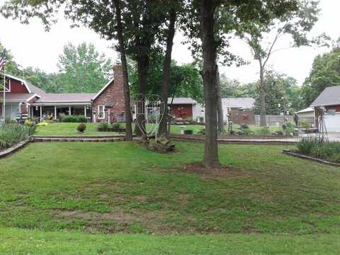701 Spears Ave Avenue, Crane, MO 65633
