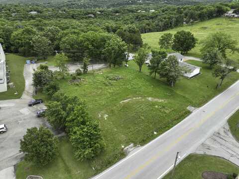 1420 Bee Creek Road, Branson, MO 65616