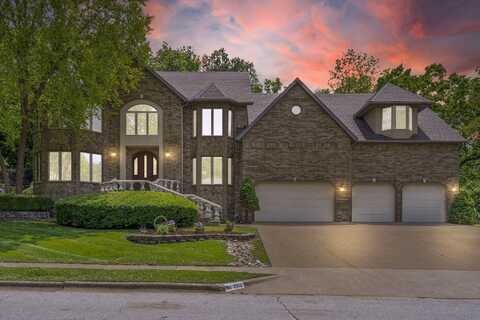 2212 E Nottingham Street, Springfield, MO 65804
