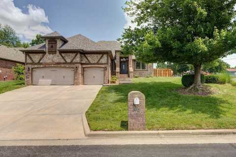 5386 S Fort Avenue, Springfield, MO 65810