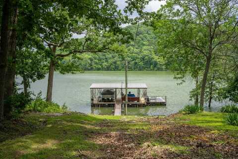 2124 Eaglecrest Road, Cape Fair, MO 65624