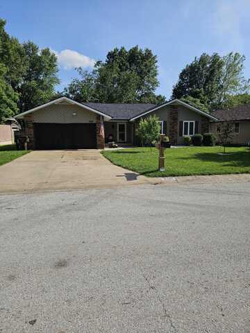3420 W Camelot Street, Springfield, MO 65807