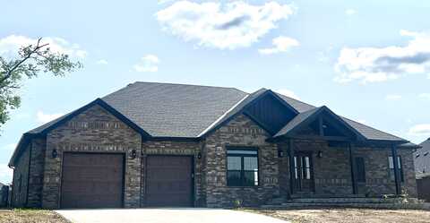 1691 S Charles Place, Bolivar, MO 65613